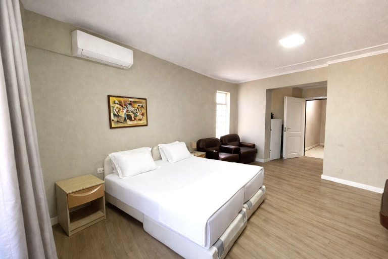 Bedroom 2, Suite Idea Hotel, Tiranës