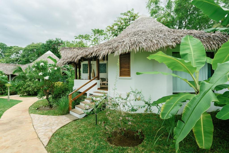 General view 5, Loharano Lodge, Diana