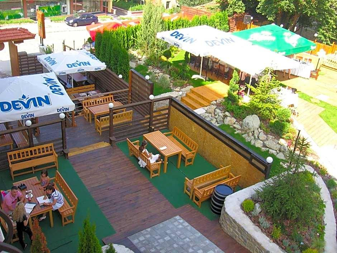 Food & Drinks 5, Vitoshko Lale hotel, Stolichna