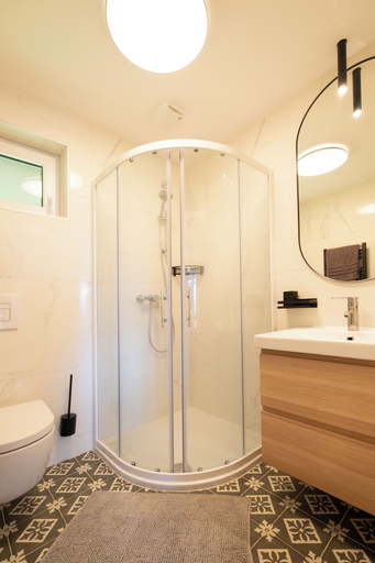 Bathroom 4, Apartments pri fencu, Jesenice