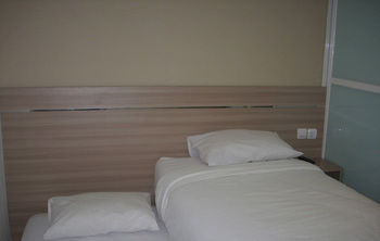 Others 4, Nozz Hotel Semarang, Semarang