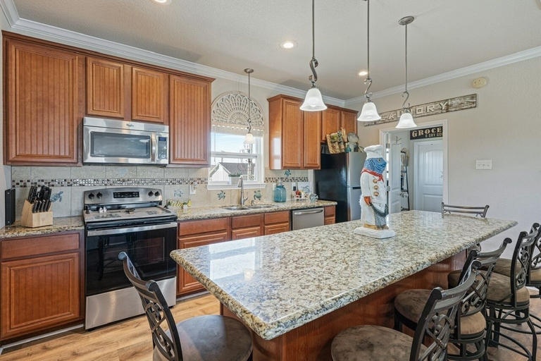 Private kitchen 4, Lil Bit Salty 3 Bedroom Home, Galveston