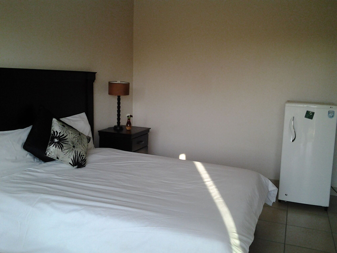 Room 3, Cozy Guestrooms in Midrand 1, City of Johannesburg