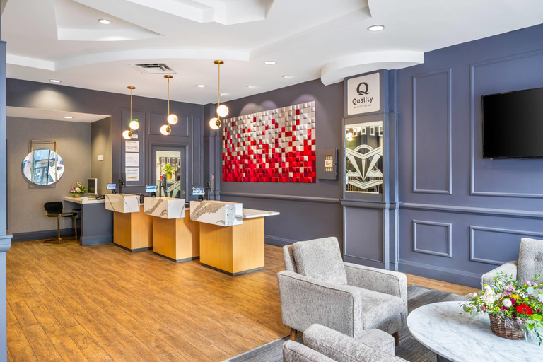 Public Area 2, Quality Inn & Suites Downtown Vancouver, Greater Vancouver
