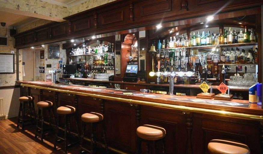 Food & Drinks 5, Tongadale Hotel, Highland