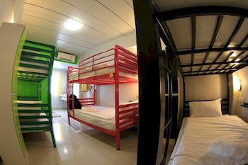 Others 5, S1 Hostel, Sathorn