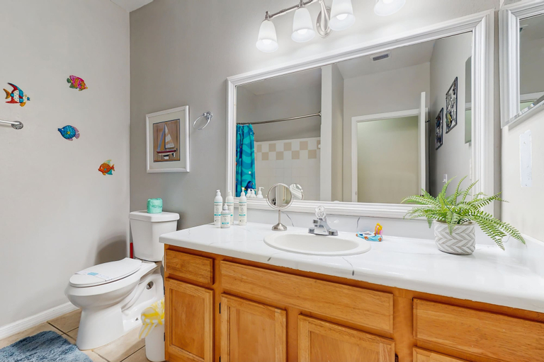 Bathroom 5, Spacious Condo With Themed Rooms, Foosball Table and Shared Pool, Osceola