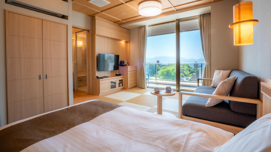 Bedroom 2, Hotel Kowakuen, Matsuyama
