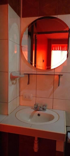 Bathroom 3, Andenes del Titicaca, Puno
