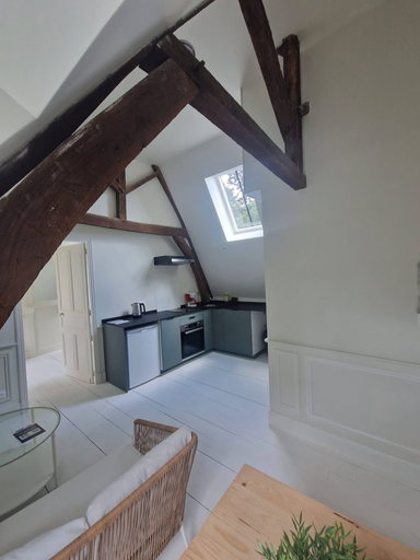 Room 3, T2 de la Prefecture in Arras, Pas-de-Calais