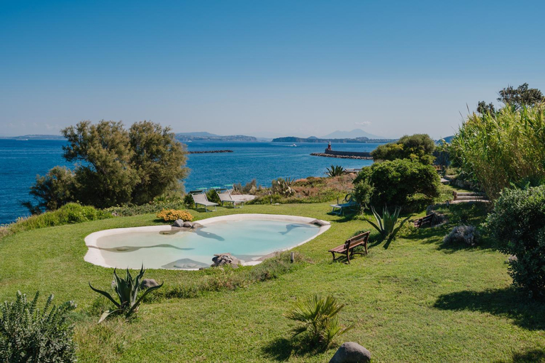 Others 3, Villa Serao by MyVillaCollection, Napoli