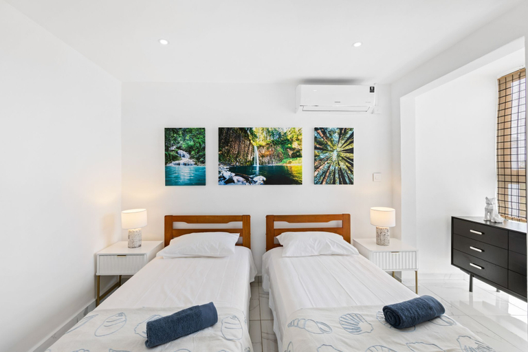 Interior 5, 7 Green Village