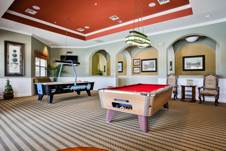 Game room, Delightful Lakefront Townhome With Pool, Volleyball, Fast Wifi & AC, Osceola