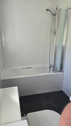 Bathroom 2, Snowdonia Mountain Lodge, Gwynedd