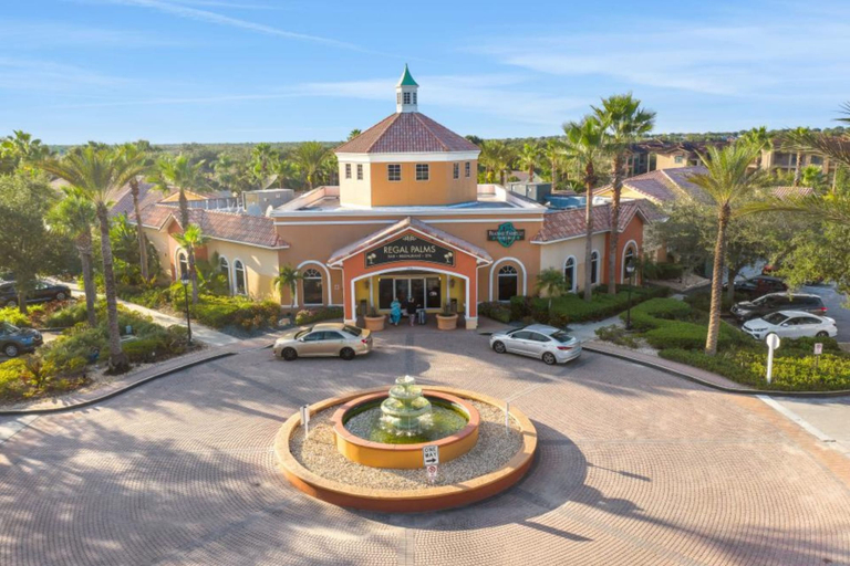 Exterior 5, Spacious Dog-friendly 3bed/3 Bath Townhome With Screened in Lanai Near Disney, Polk