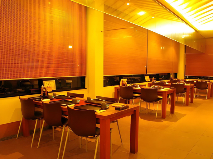 Food & Drinks, Green Park Santo, Maibara