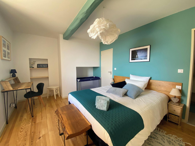 Bedroom 2, Les Chambres des 3 Chouettes, Haute-Garonne