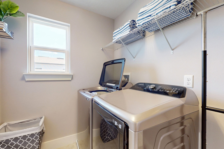 Laundry, Bright Home With Private Pool, Washer/dryer and Internet, Osceola