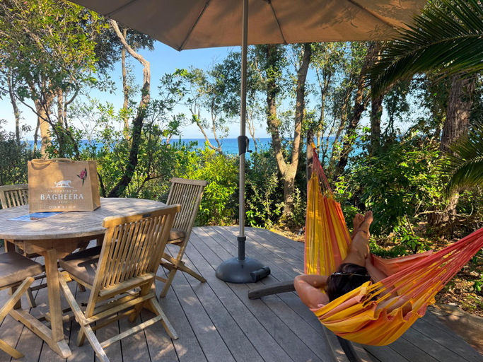 Others 5, Les villas de Bagheera, oasis naturiste, Haute-Corse