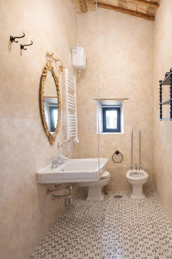 Bathroom 5, Torre Collevento Luxury Villa, Terni
