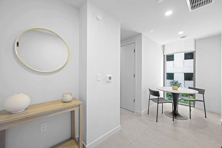 Room 5, NOK Urban Studio in Prime Miami Location, Miami-Dade