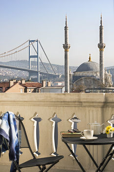 Others 2, New Bosphorus Hotel, Beşiktaş