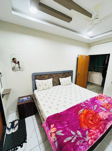 Room 4, Kusal Heritage Near Mahakaleshwar Temple, Ujjain