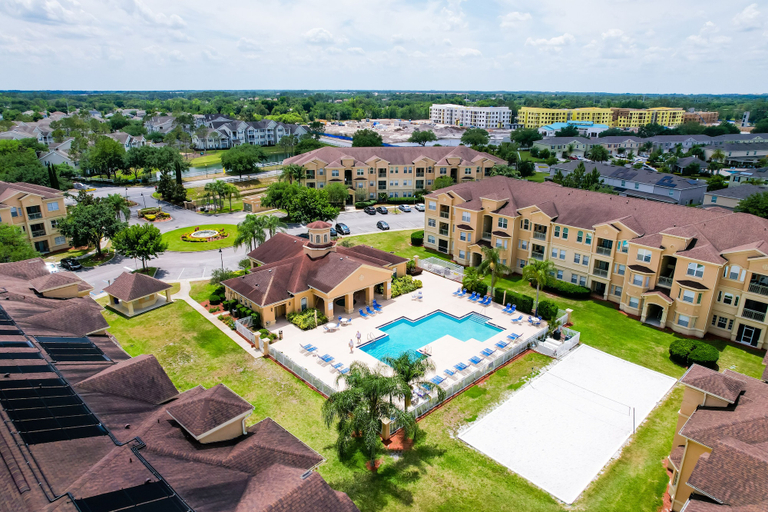 Exterior 3, Stylish, Third-floor Condo With Water View, Pool, hot Tub, & On-site Game Room, Polk