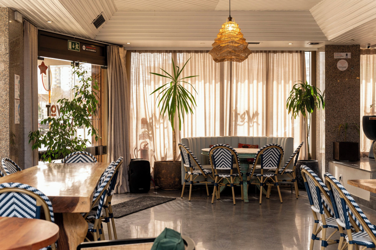 Food & Drinks 5, WOT Costa da Caparica Soul, Almada