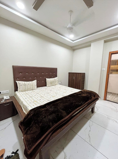 Room 2, Kusal Heritage Near Mahakaleshwar Temple, Ujjain