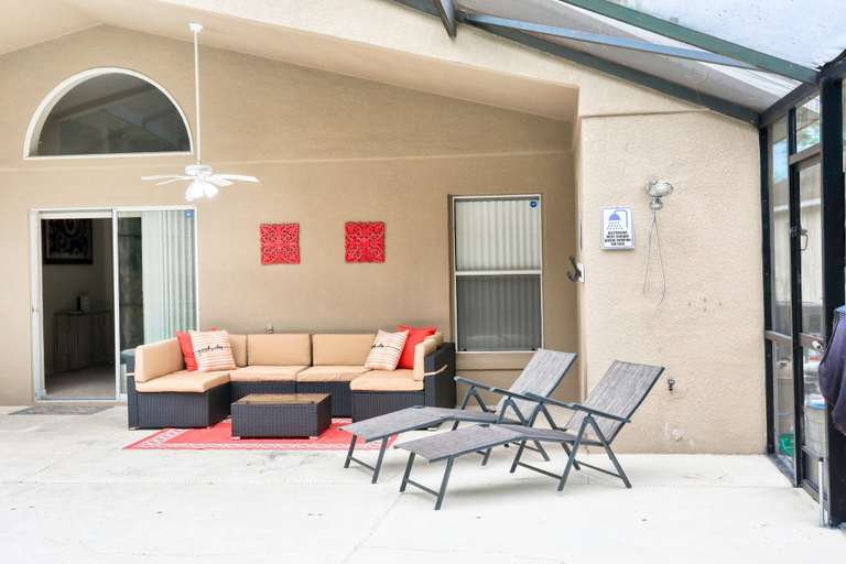 Terrace/patio 3, Stylish Retreat With a Private, Heated Pool, Central AC, & Garage Game Room, Osceola