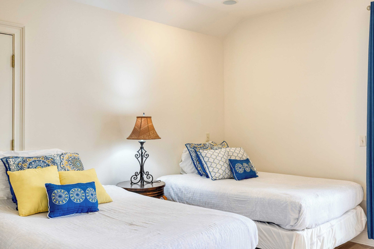 Bedroom 3, 11 Singleton Beach by Avantstay Oceanfront Retreat w/ Private Pool + Boardwalk Near Hilton Head Hotspots, Beaufort