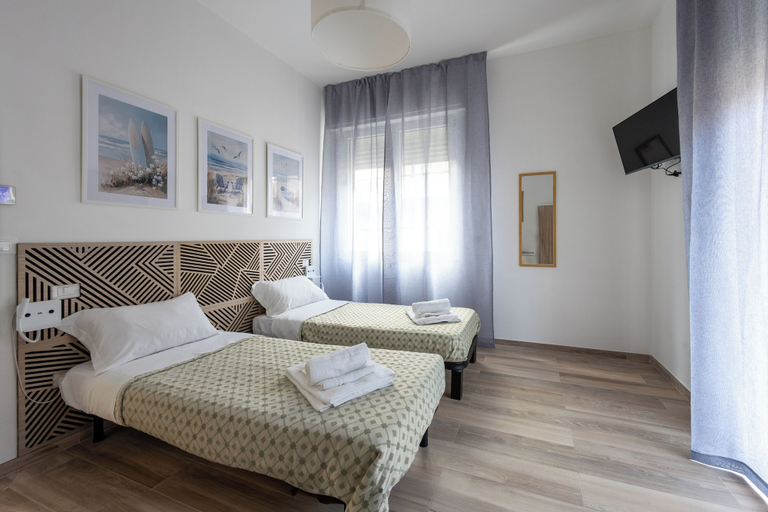 Room 4, Nadia Flat - 10 minutes from the beach, Pescara