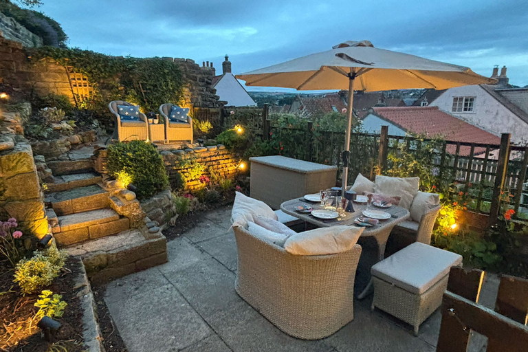 Food & Drinks, Host Stay Voyagers View, North Yorkshire