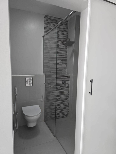 Bathroom 4, OLOISIRI NAMANGA HOTEL, Kajiado Central