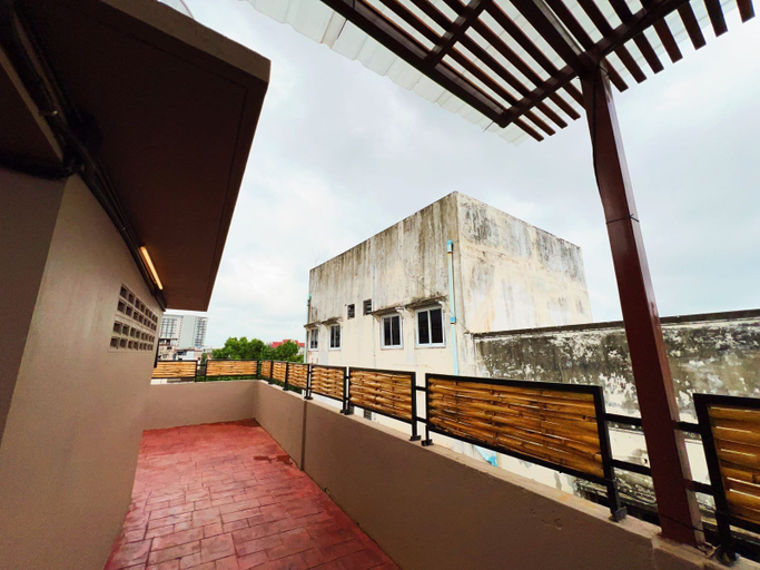 Exterior & Views, TT Premium Hostel Vientiane, Vientiane
