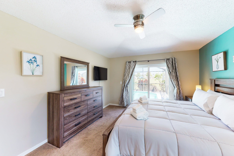Room 5, Private Pool Home With Spa, Screened Patio, Central AC, & Washer/dryer, Polk