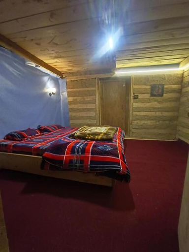 Room 4, MONK Hut, Kullu