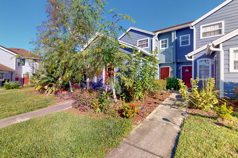 Exterior 3, Comfortable Townhome Near Disney With Athletic Courts & Pool Access, Patio, & AC, Polk