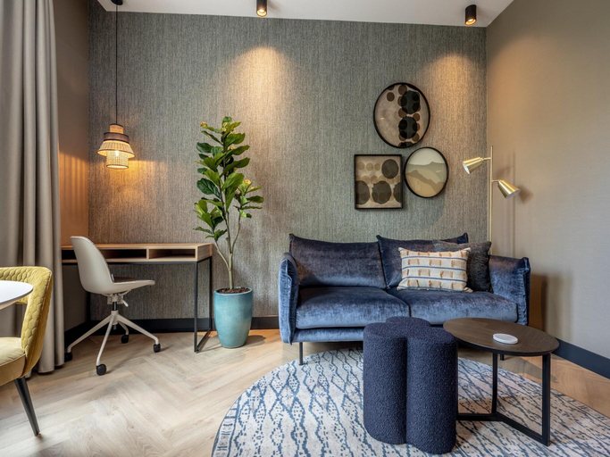 5, Spacious Apartment Retreat, Delft