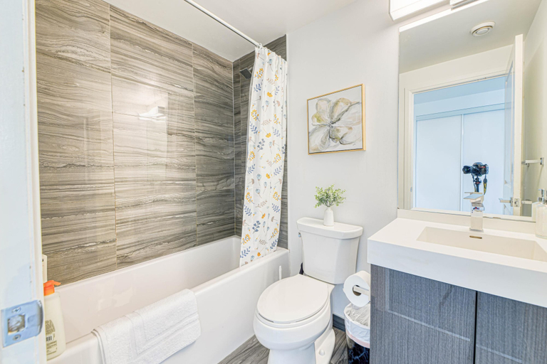 Bathroom 3, Jarvis Grand Stays, Toronto