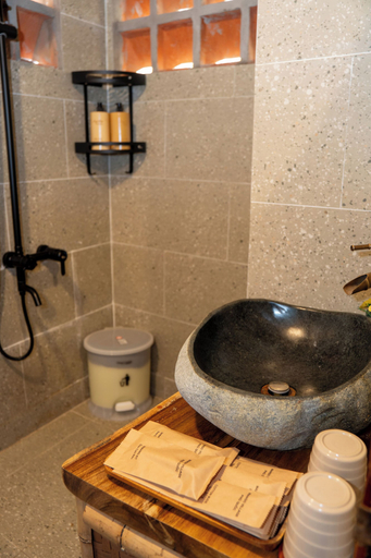 Bathroom, Mango Village, Phú Quốc
