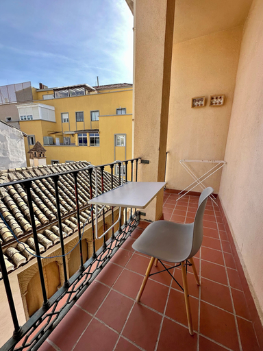 Property grounds, Nest Flats Plaza del Carmen, Granada