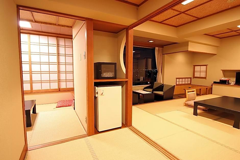 Bedroom 3, Hotel Hatta, Fuefuki
