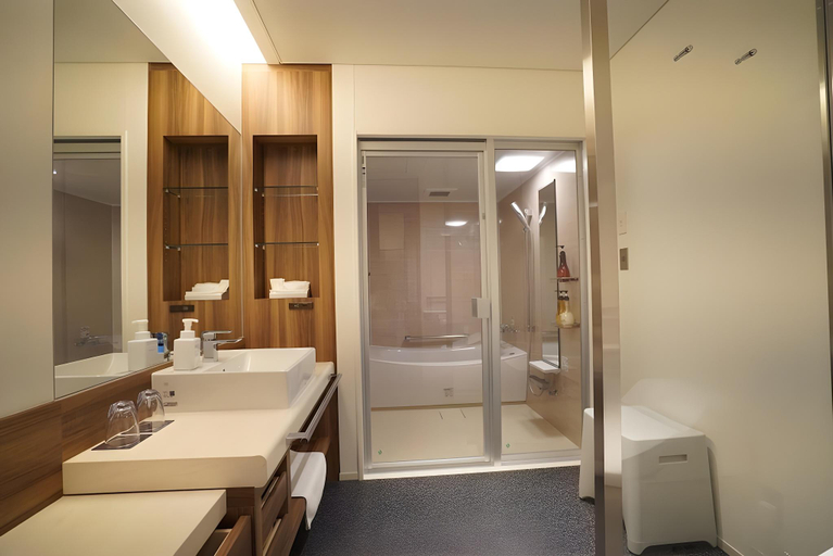 Bathroom 4, Ofunato Plaza Hotel, Ōfunato
