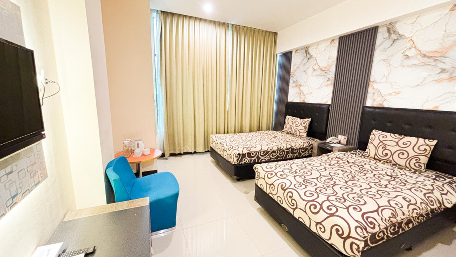 Bedroom 1, Capital O 1571 Utc Hotel Semarang, Semarang