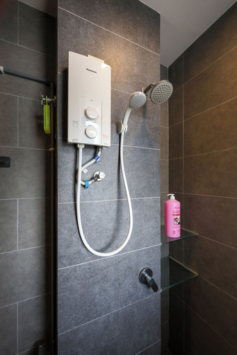 Bathroom 5, Luxury Loft at Neu Suites Ampang by HCK, Kuala Lumpur