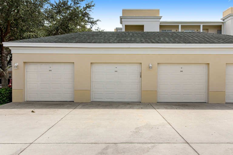 Exterior 4, Spacious and Inviting Getaway Condo Close to Disney and Universal, Osceola