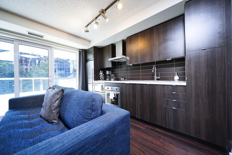 Private kitchen 2, Kensington Living - Toronto, Toronto