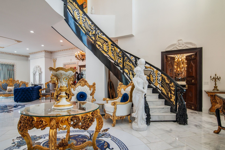 Interior 5, Sea Palace 5 Bedroom Home, Georgetown